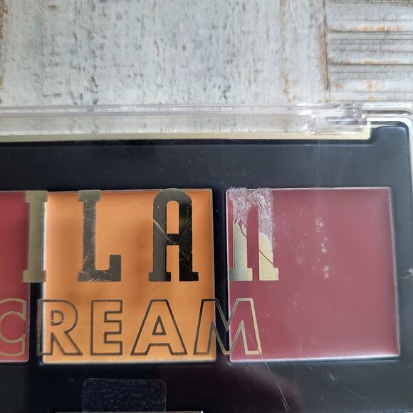 Milani Cheek Kiss Cream Blush Trio 110 Sun Kissed Glow Summer Bronze Makeup - Picture 6 of 7